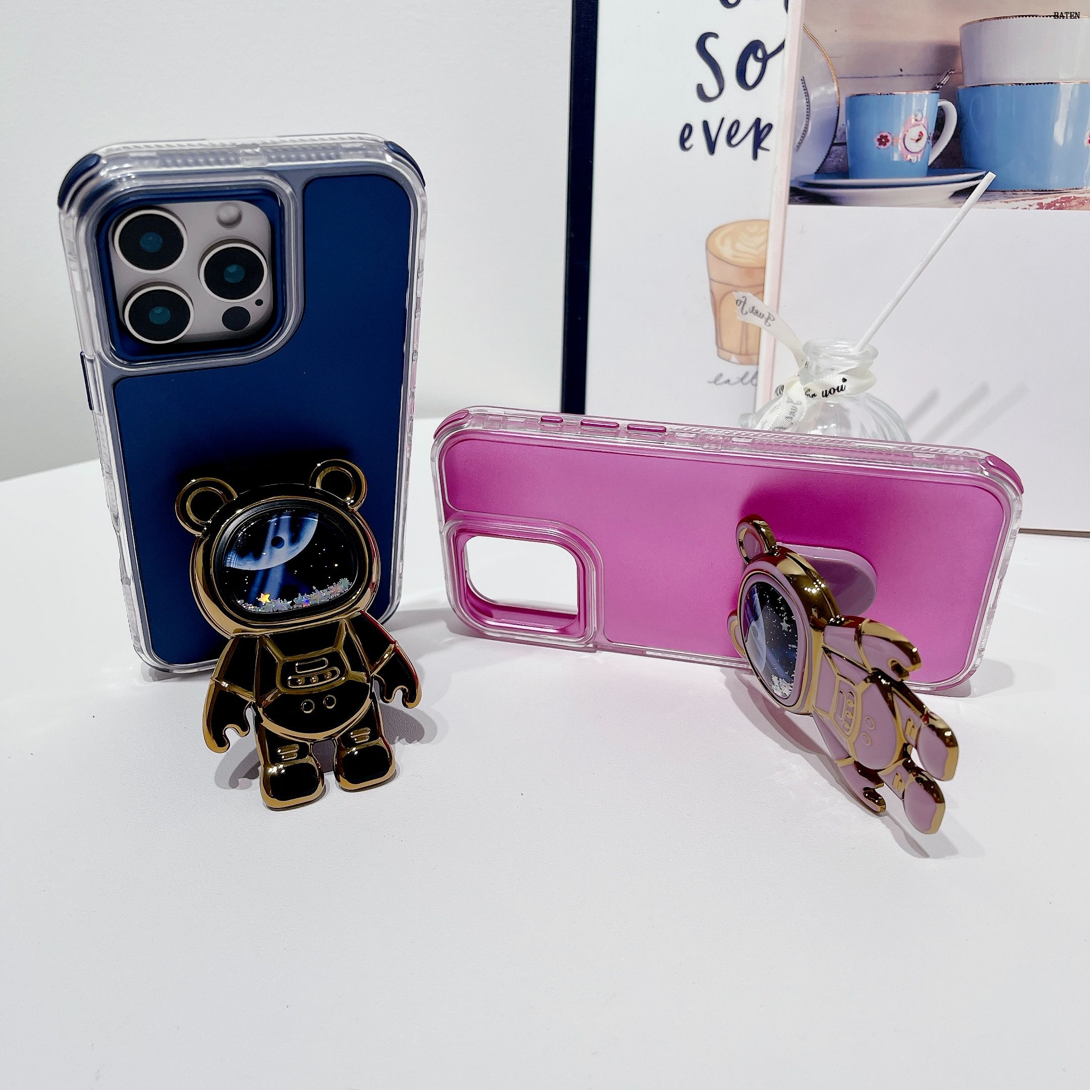 Mobile phone case with stand